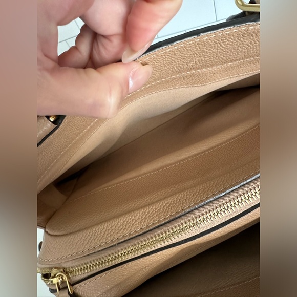 👛 Louis Vuitton Vosges MM Monogram Empreinte Leather Bag - Picture 6 of 16